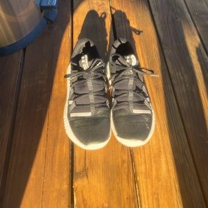 Under Armour Athletic Shoes Size 10